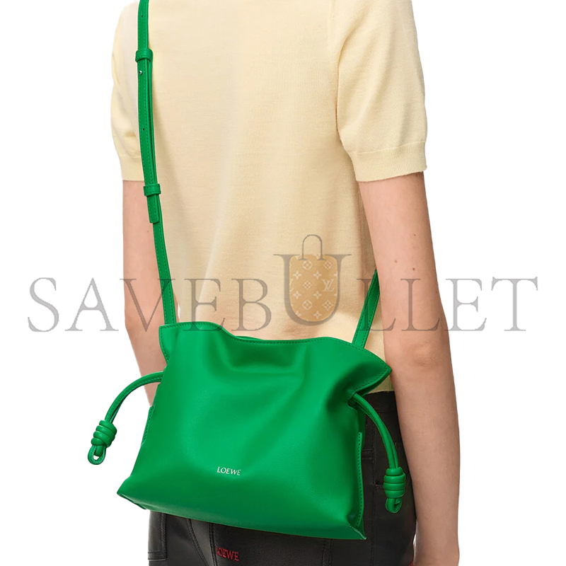 LOEWE MINI FLAMENCO CLUTCH IN NAPPA CALFSKIN A411FC2XB0 (23.9*18*9cm)